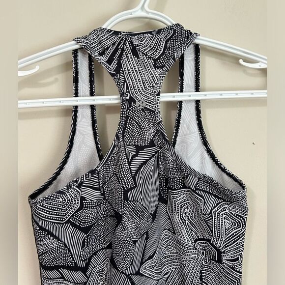 Lululemon Cool Racerback in Dottie Tribe White Black - Picture 8 of 9